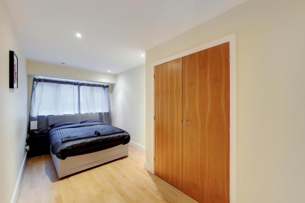 Apartment In The Heart Of Londra Dış mekan fotoğraf