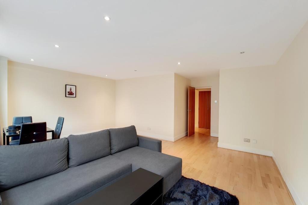 Apartment In The Heart Of Londra Dış mekan fotoğraf